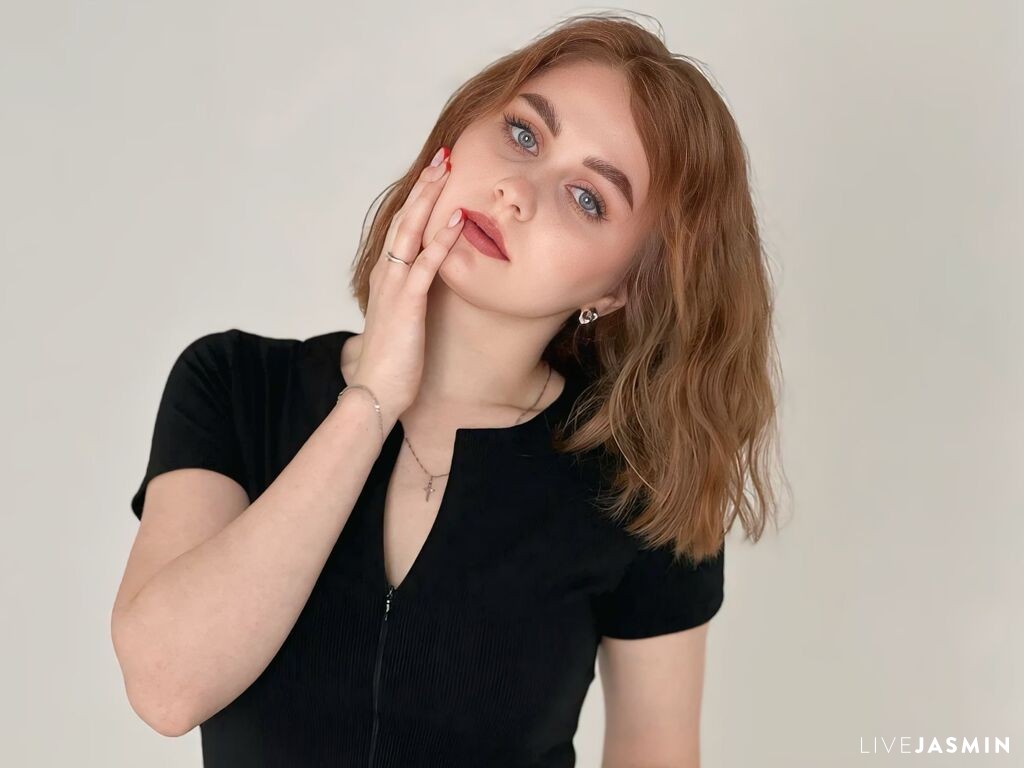 AbbiMagic model profile and live status