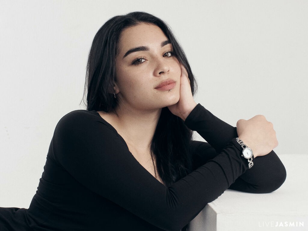 Profile photo for AdalineCuervo
