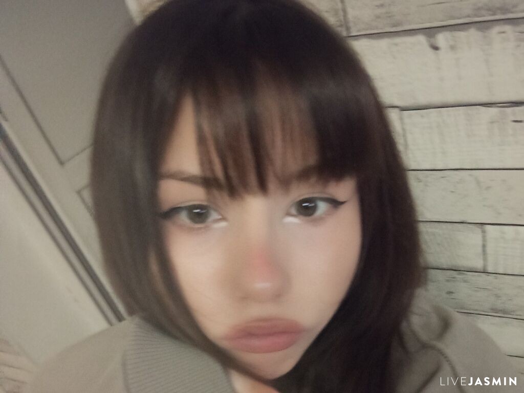 Profile photo for AimiBrown
