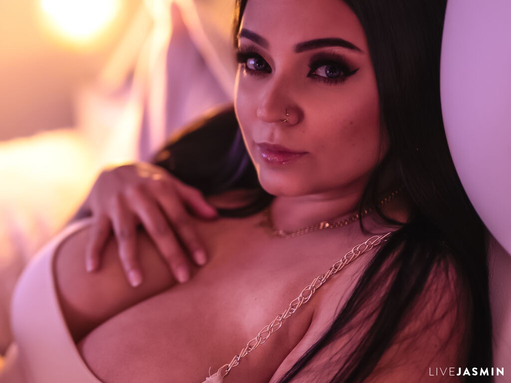 AlejandraStorm LiveJasmin cam profile image