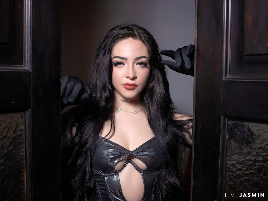 AlesandraLovi LiveJasmin cam profile image