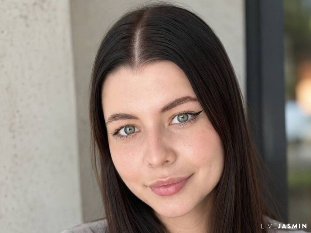 Profile photo for AleshiaLeviston
