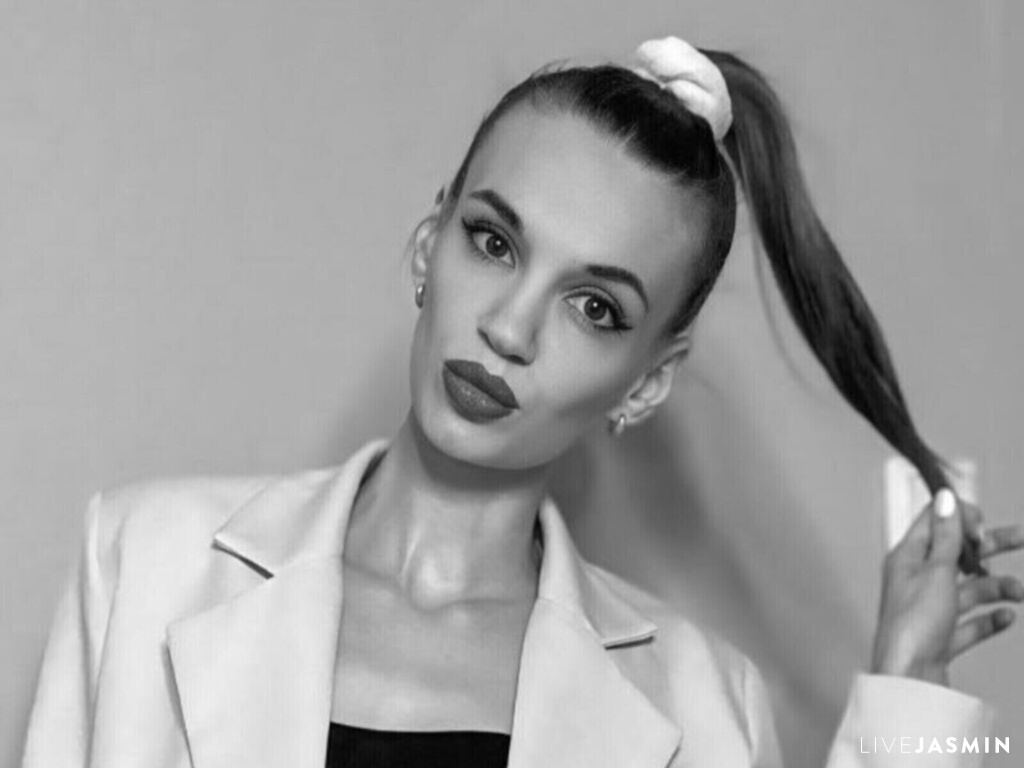 View AlexaSunchez live cam profile