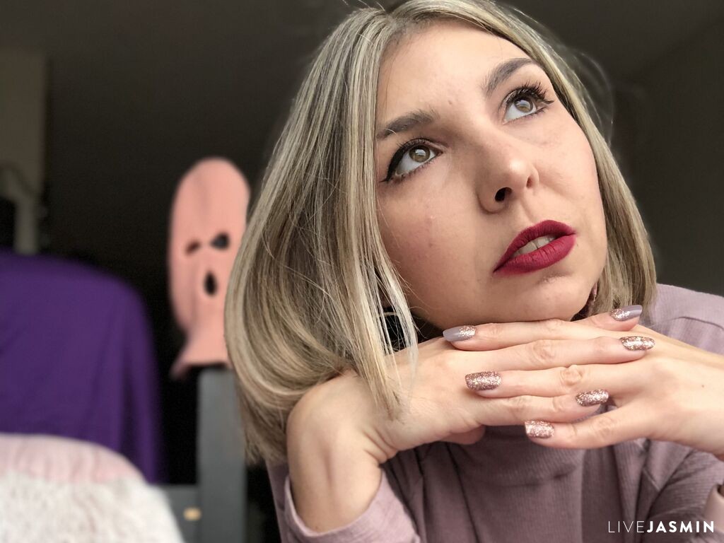 Profile photo for AlicePitchfork
