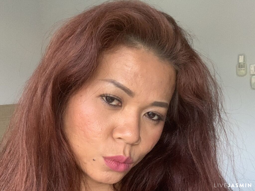 Profile photo for AlizabethJohnson