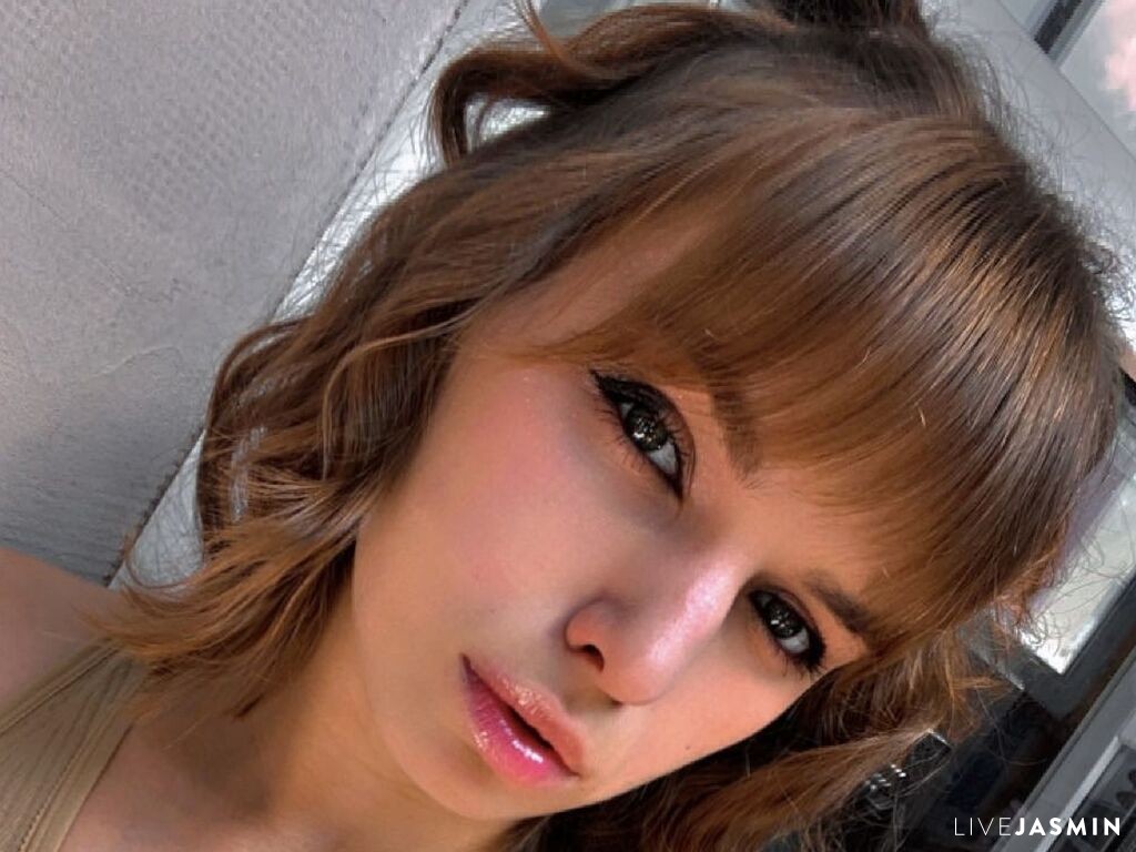 AlmaBrigs model profile and live status