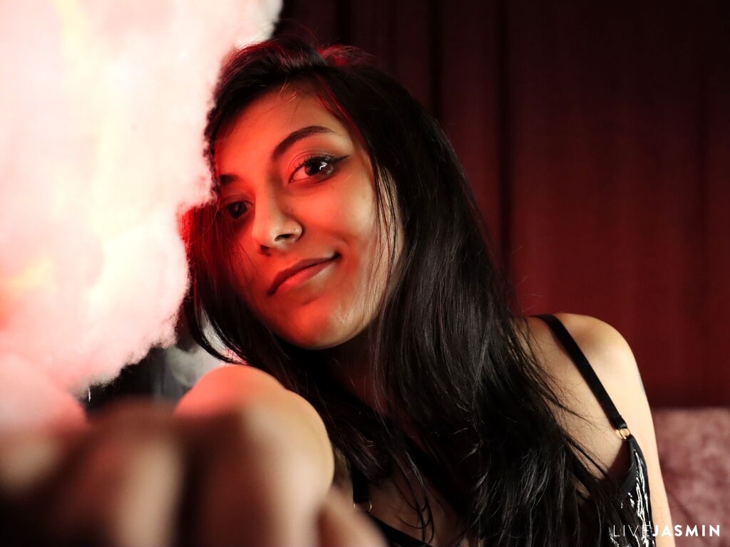 Profile photo for AmberEnna