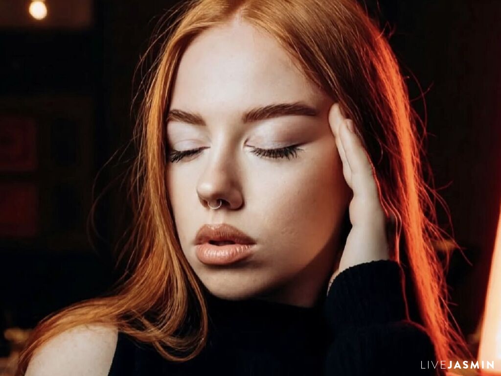 AmberrFire model profile and live status