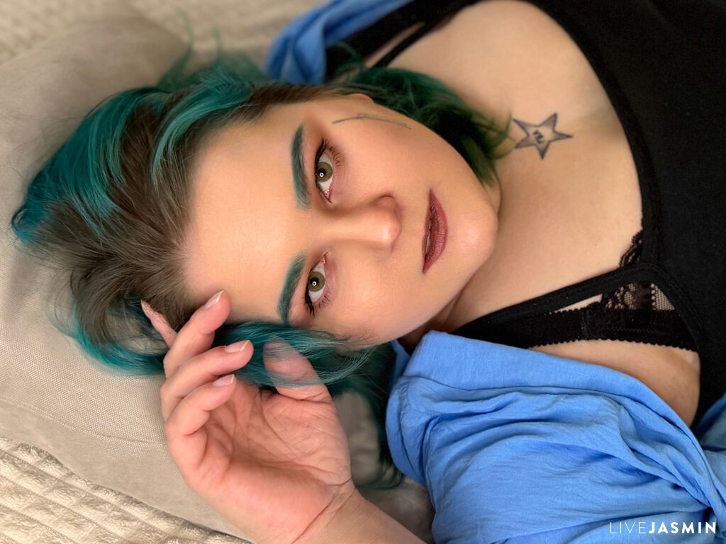 View AmeliaSkye live cam profile