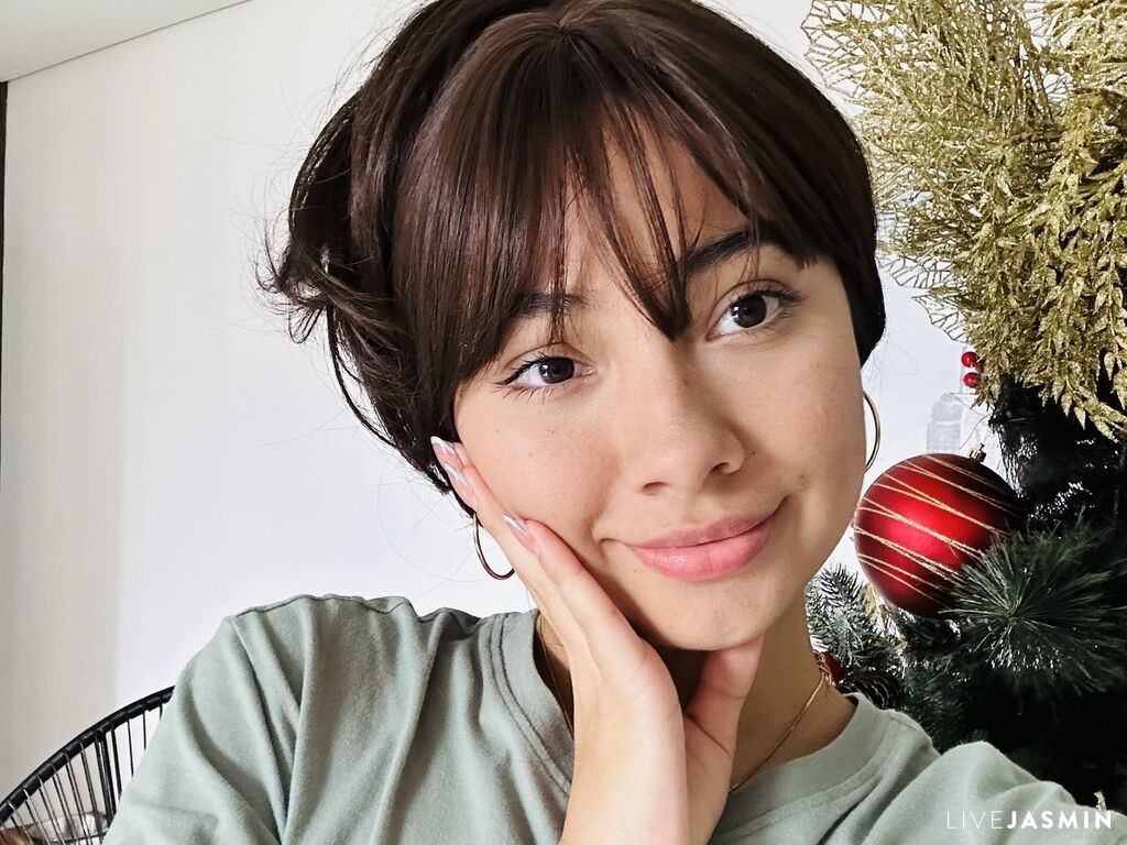 AmyZuri LiveJasmin cam profile image