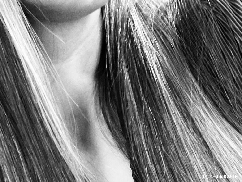 AndraRose model profile and live status