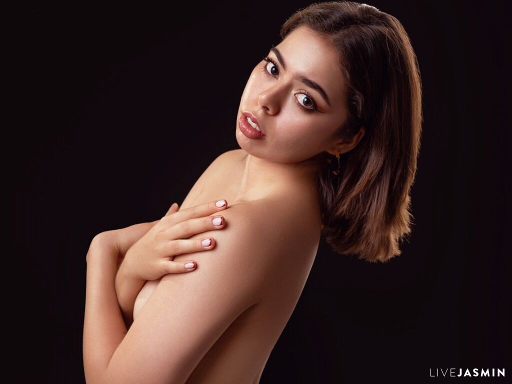 Profile photo for AnnieGray