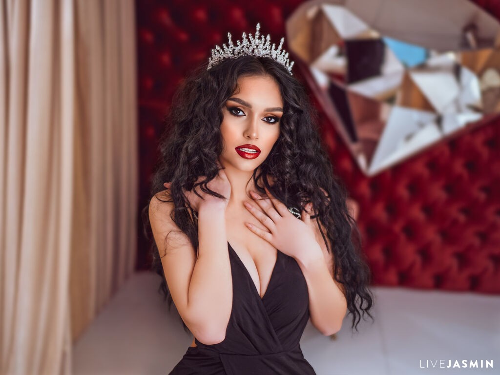 ArielNoiry model profile and live status