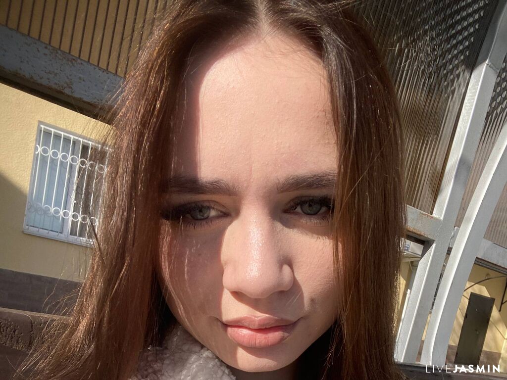 ArleanMasuyama model profile and live status