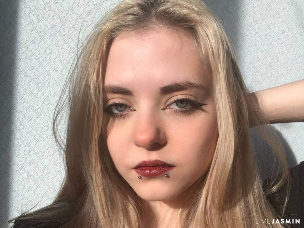 AstraOriginal LiveJasmin cam profile image