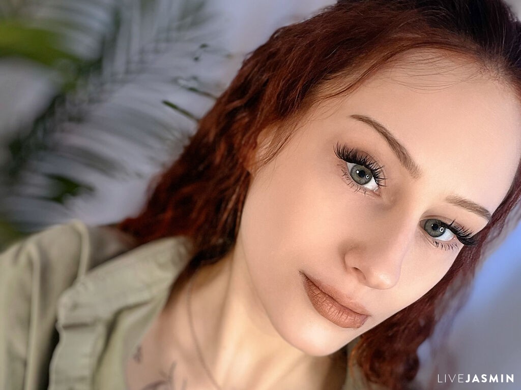 AsyaFoxie LiveJasmin cam profile image