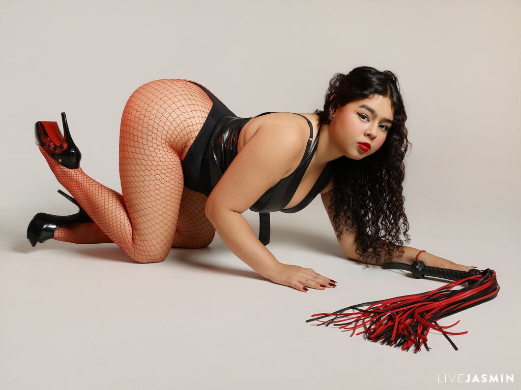Cam girl profile image for AubreVance