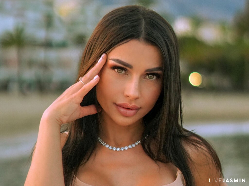 BiankaLeoness profile in Live 40 Year Old Cam Girls