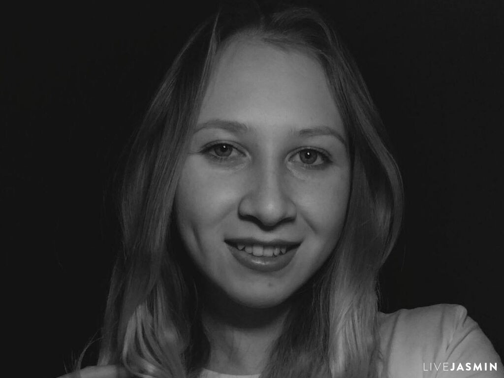 BlanchTrotz LiveJasmin model profile