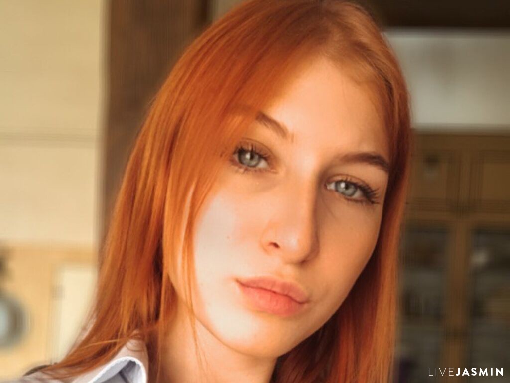 BonnieCrook model profile and live status