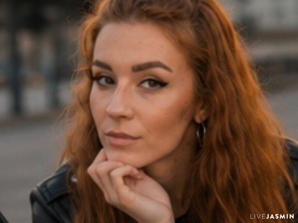 Cam girl profile image for BonnieHansen