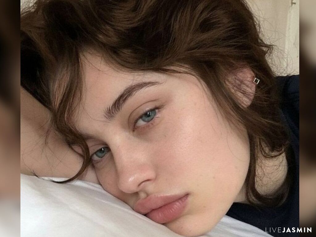 Cam girl profile image for BrettOpher