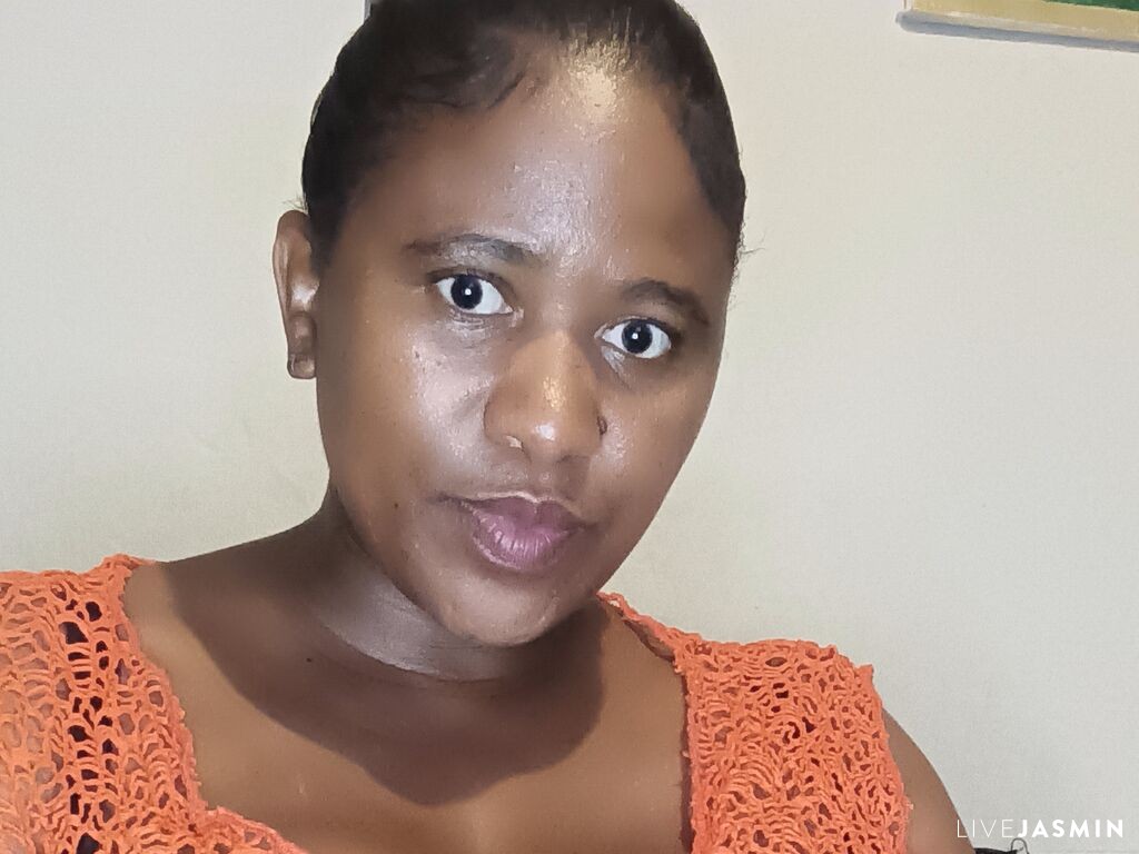 View BuhleSmith cam profile and live status