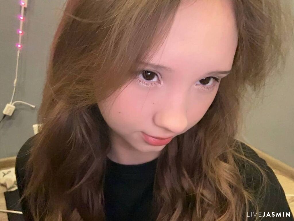 CareyRollefson live cam girl profile