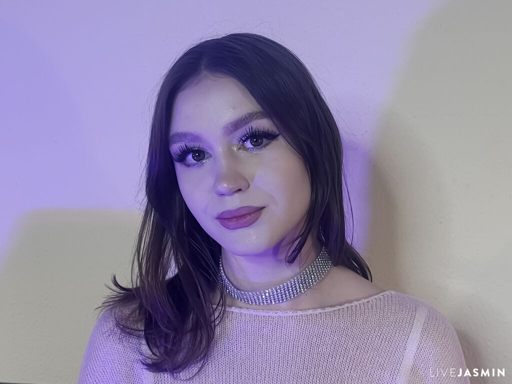 Profile photo for CarmenHill