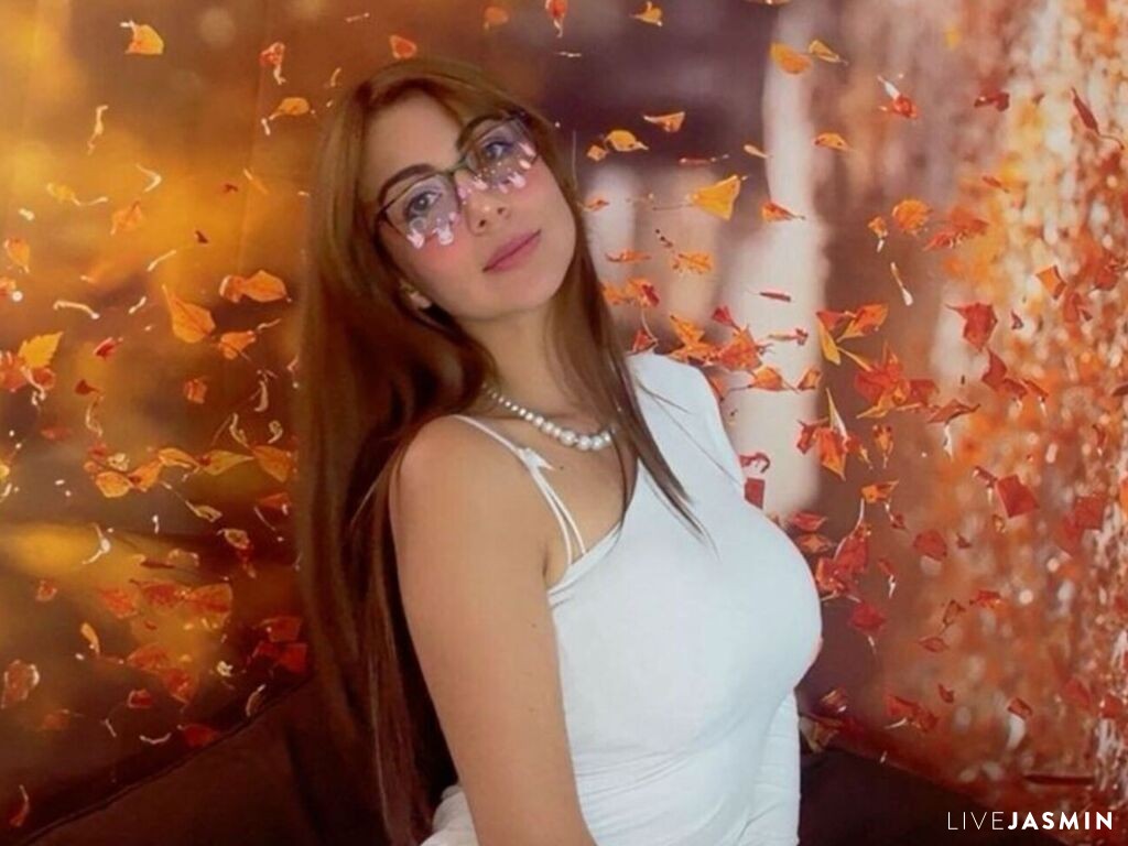 CatalinRodriguez profile in Live 38 Year Old Cam Girls