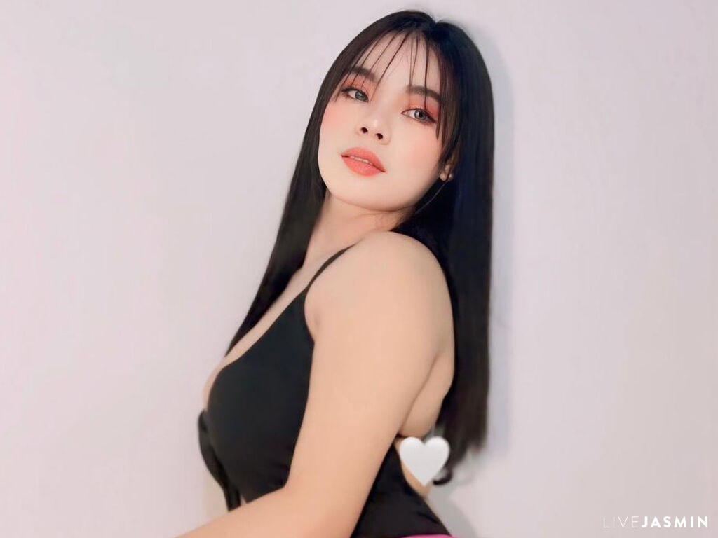Cam girl profile image for ChealseaMarie
