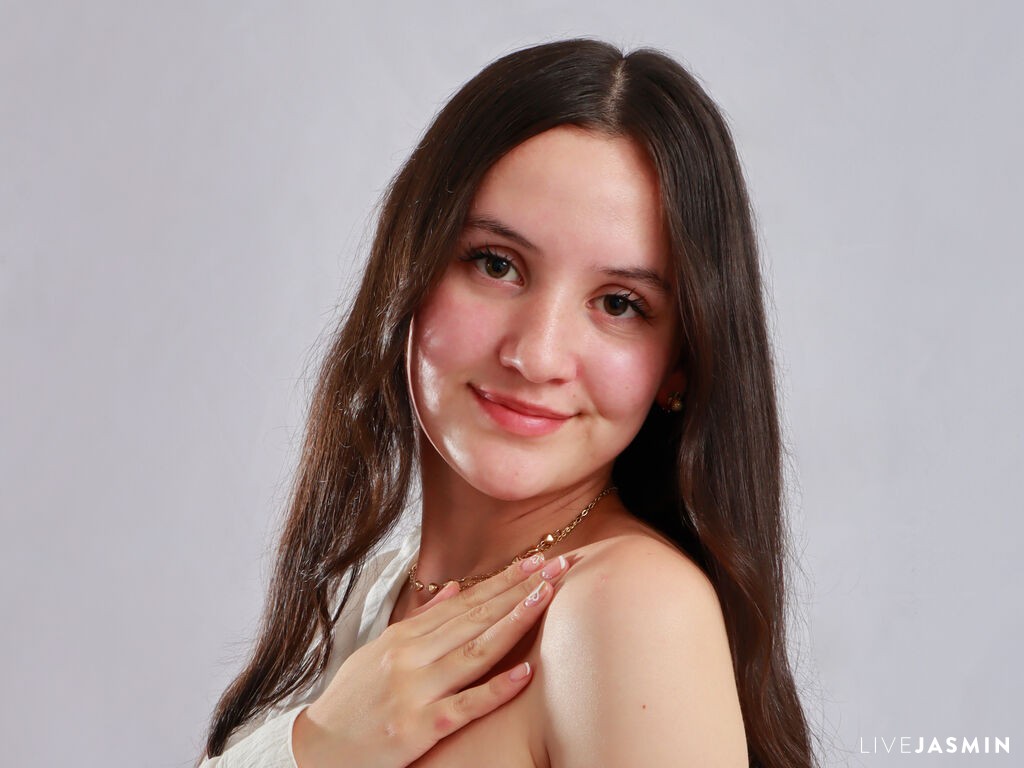 Live cam profile for ChloeDurgot