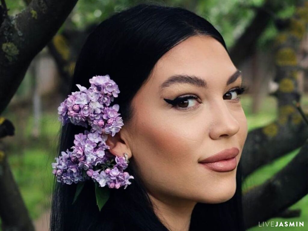 ClaraPasssion model profile and live status