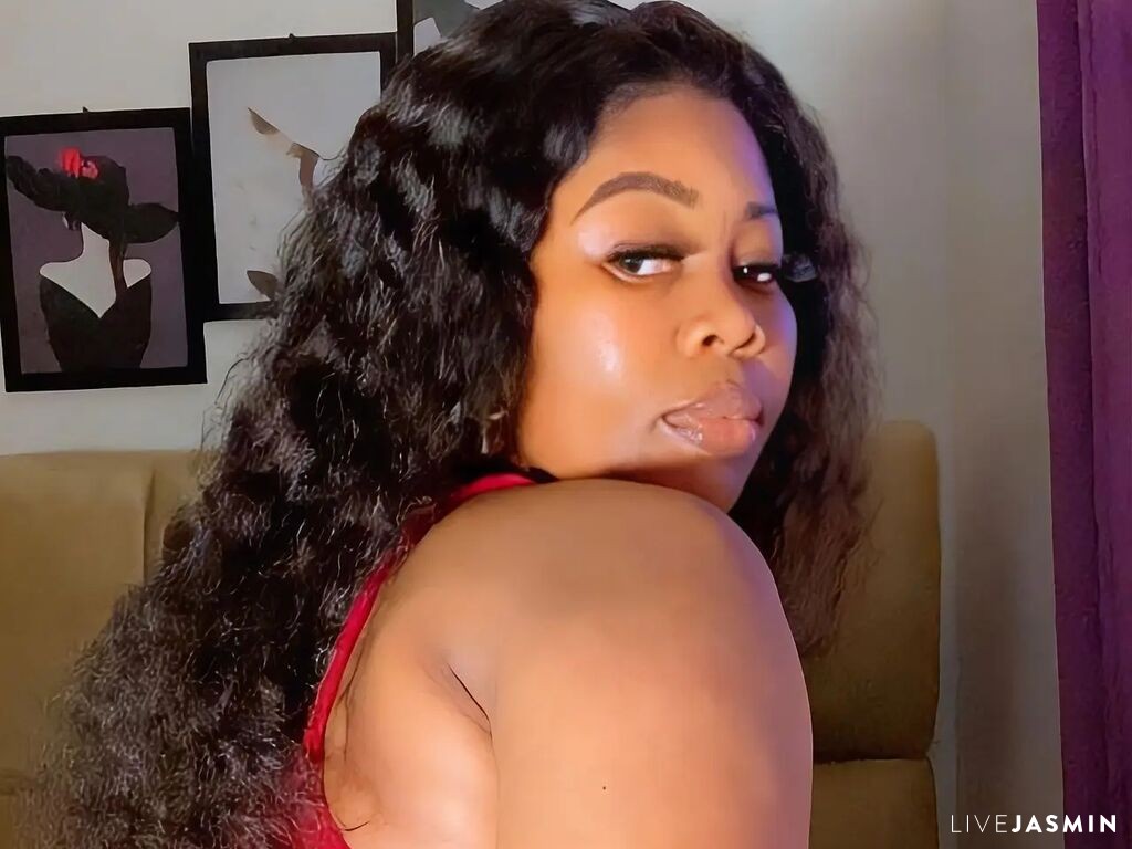 Profile photo for Clarajames