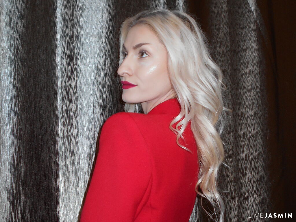 Profile photo for ClarisseAdisson