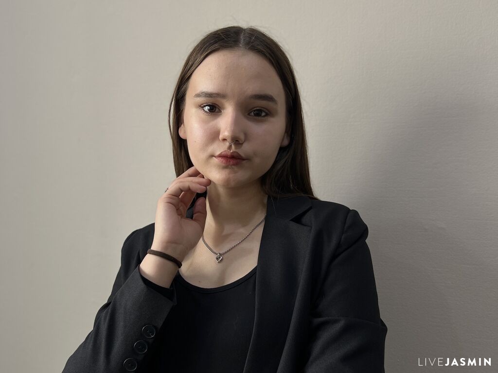 CletaBooth model profile and live status