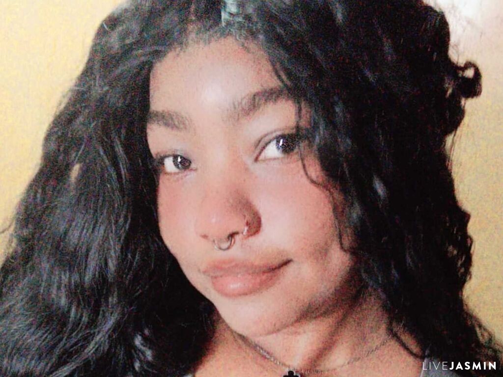 Profile photo for DannaMirror