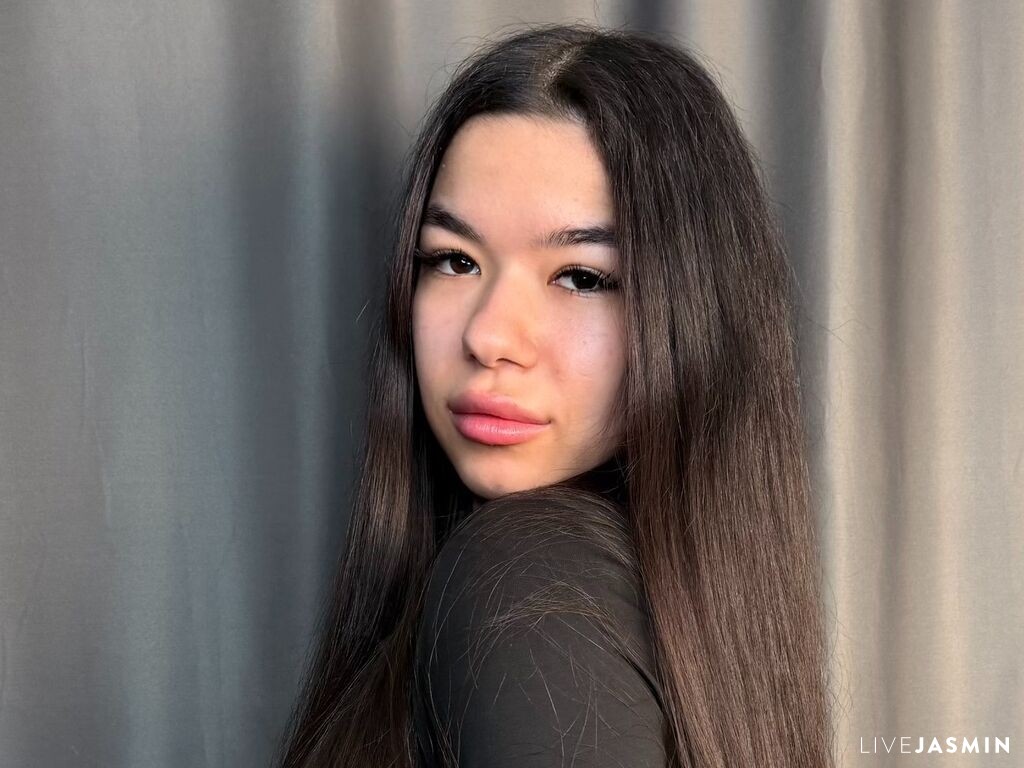 View DaphneDakin cam profile and live status