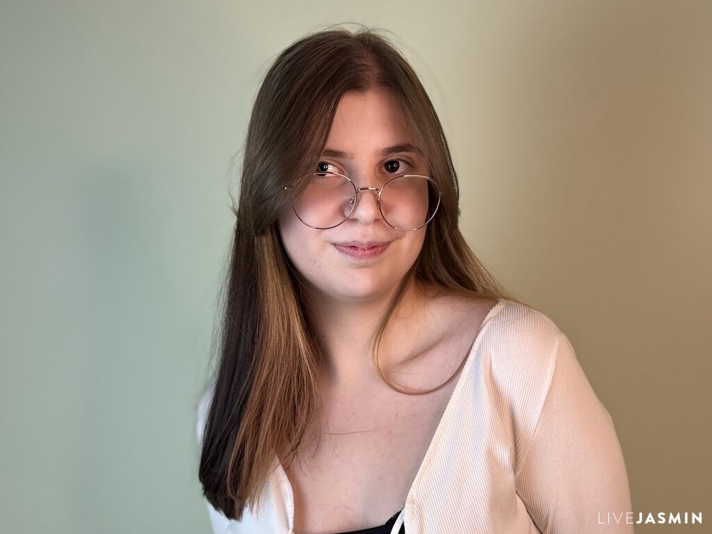 Profile photo for DebbraAdonis