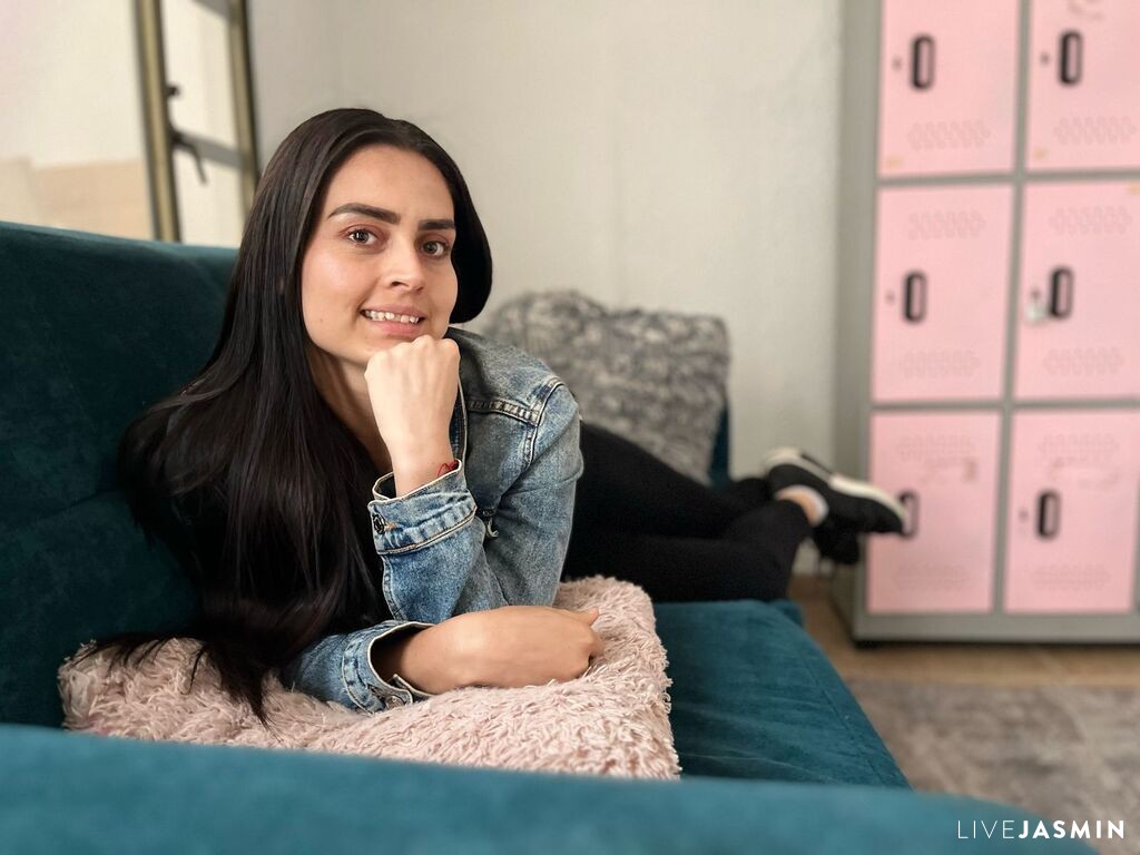 DereckLaverde LiveJasmin cam profile image