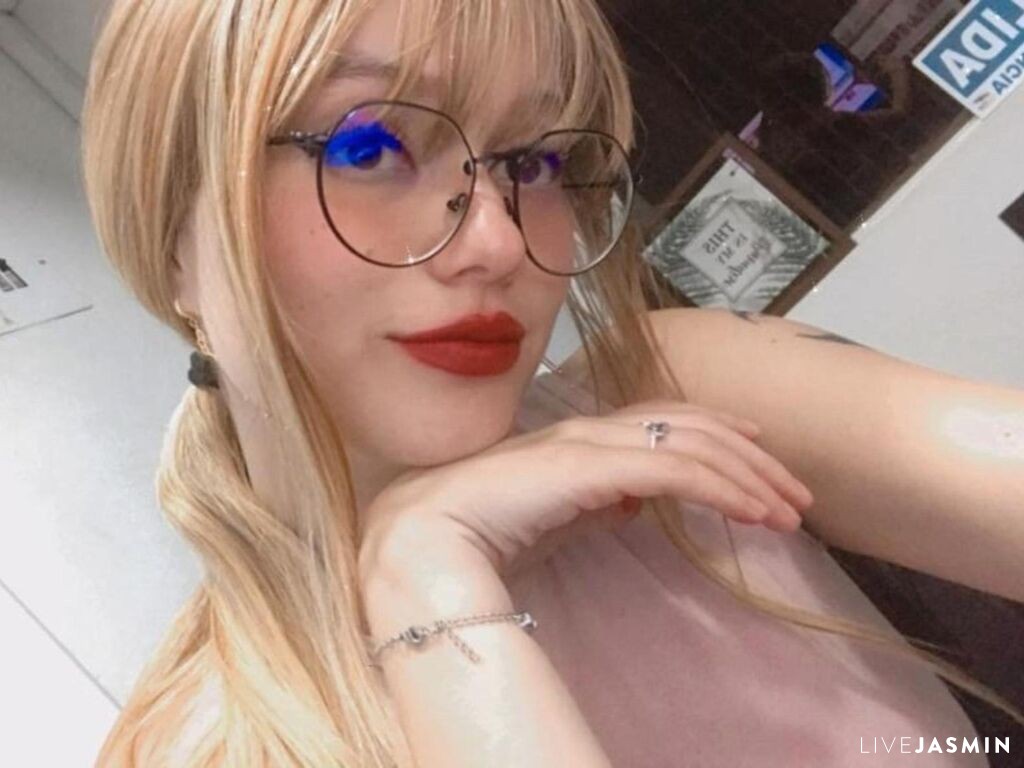 DiamondDavis LiveJasmin model profile