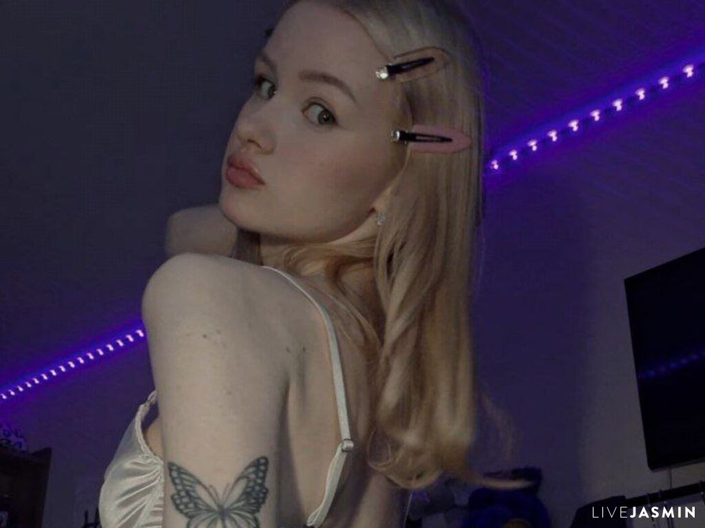 DoreathaBonepart LiveJasmin model profile