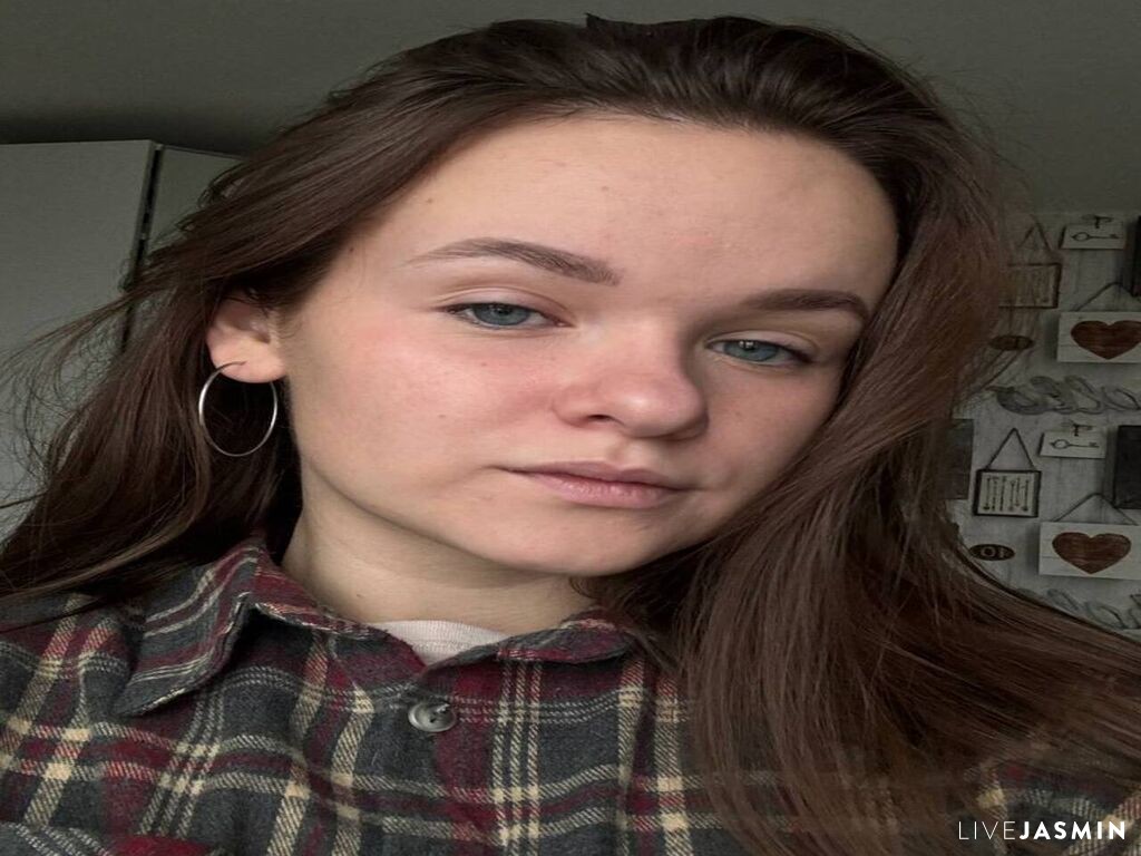View DortheyRuffer live cam profile