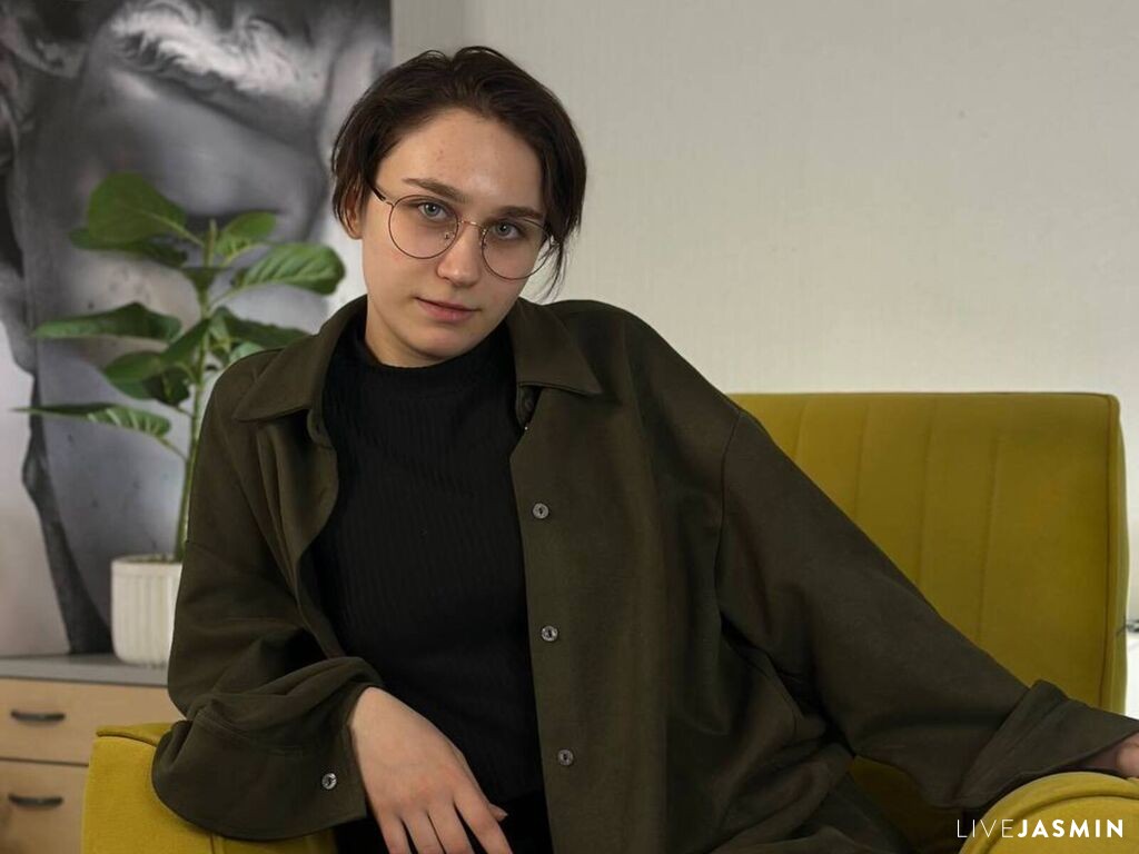 Profile photo for EarleneLamport