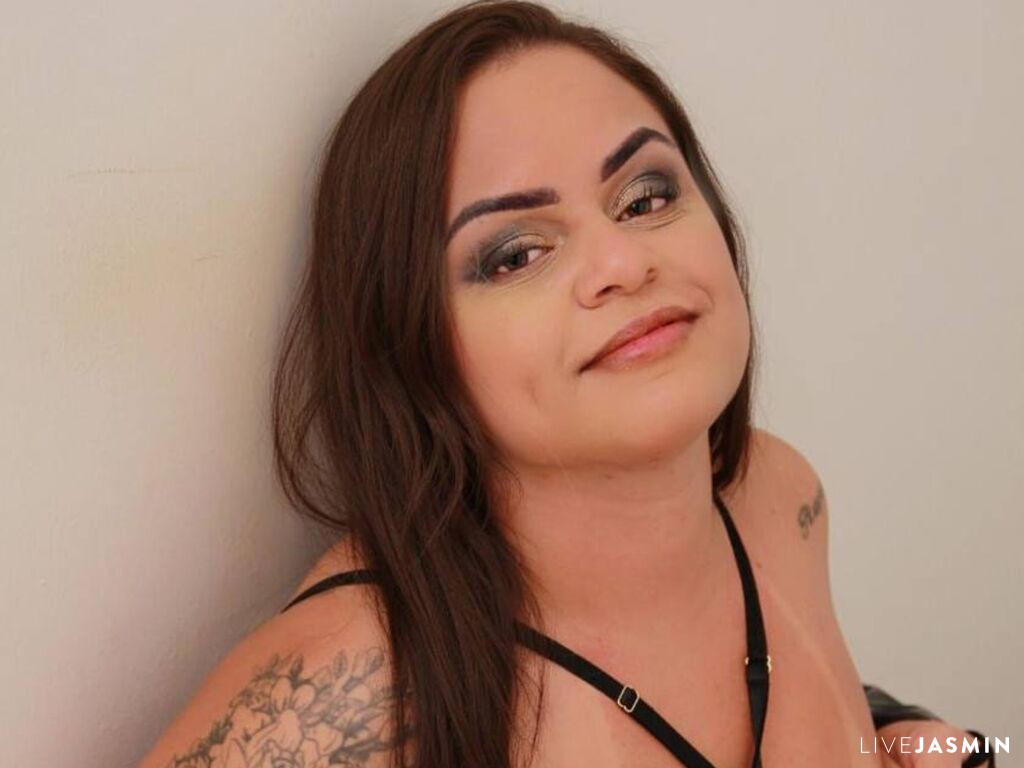 ElenaRojas model profile and live status