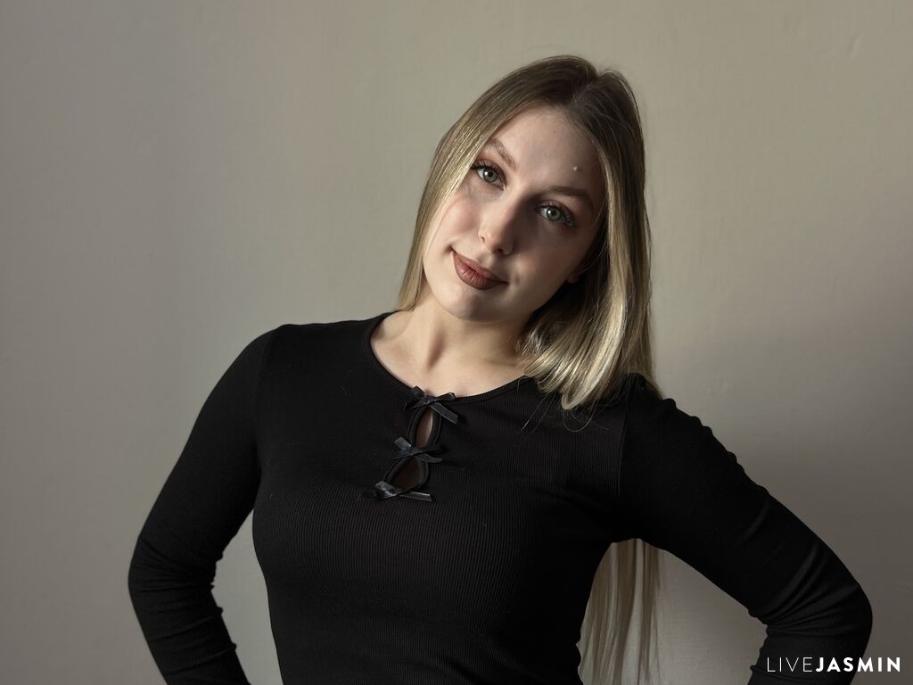 Profile photo for ElviraMarcial