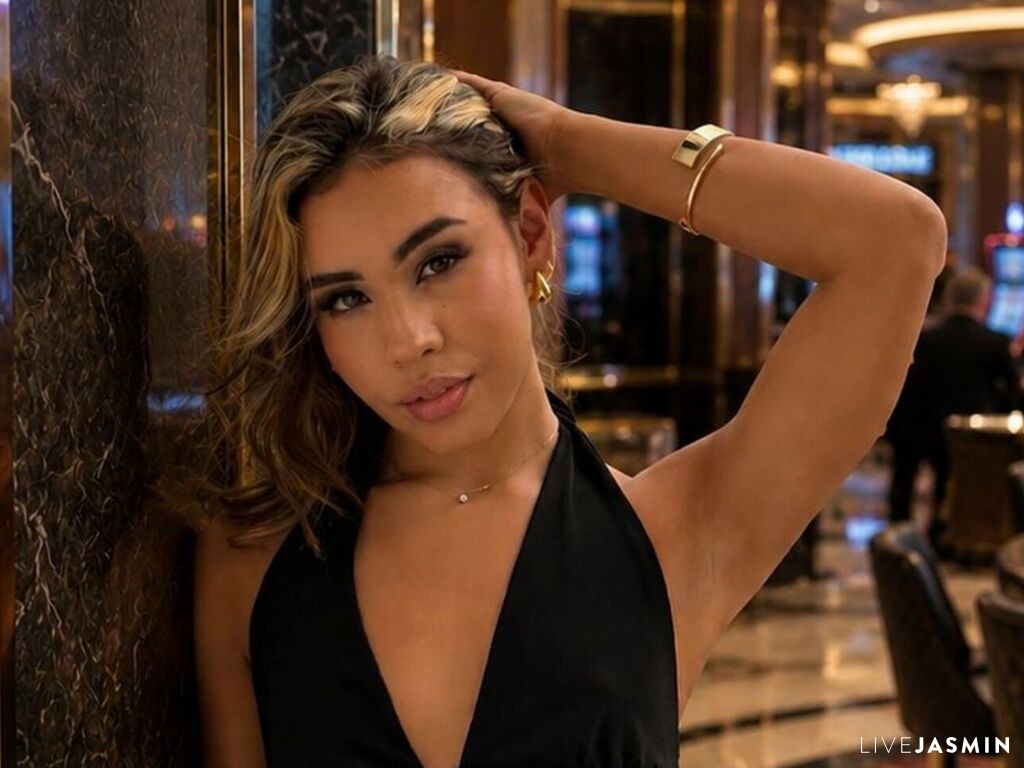 Profile photo for EmmaDove