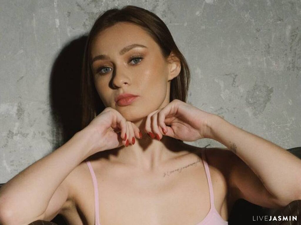 Profile photo for EmmaSharring