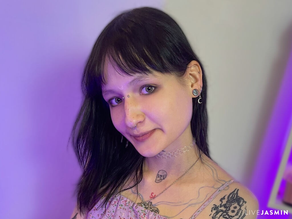 EsterNocturne LiveJasmin cam profile image