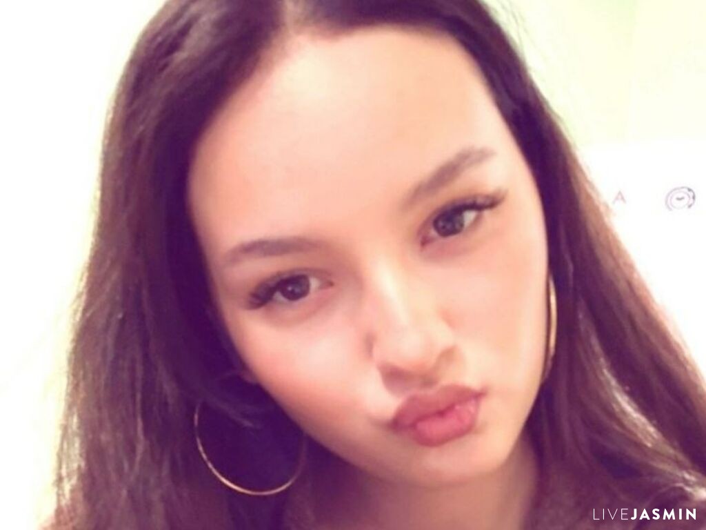 Cam girl profile image for FatimahAmargo